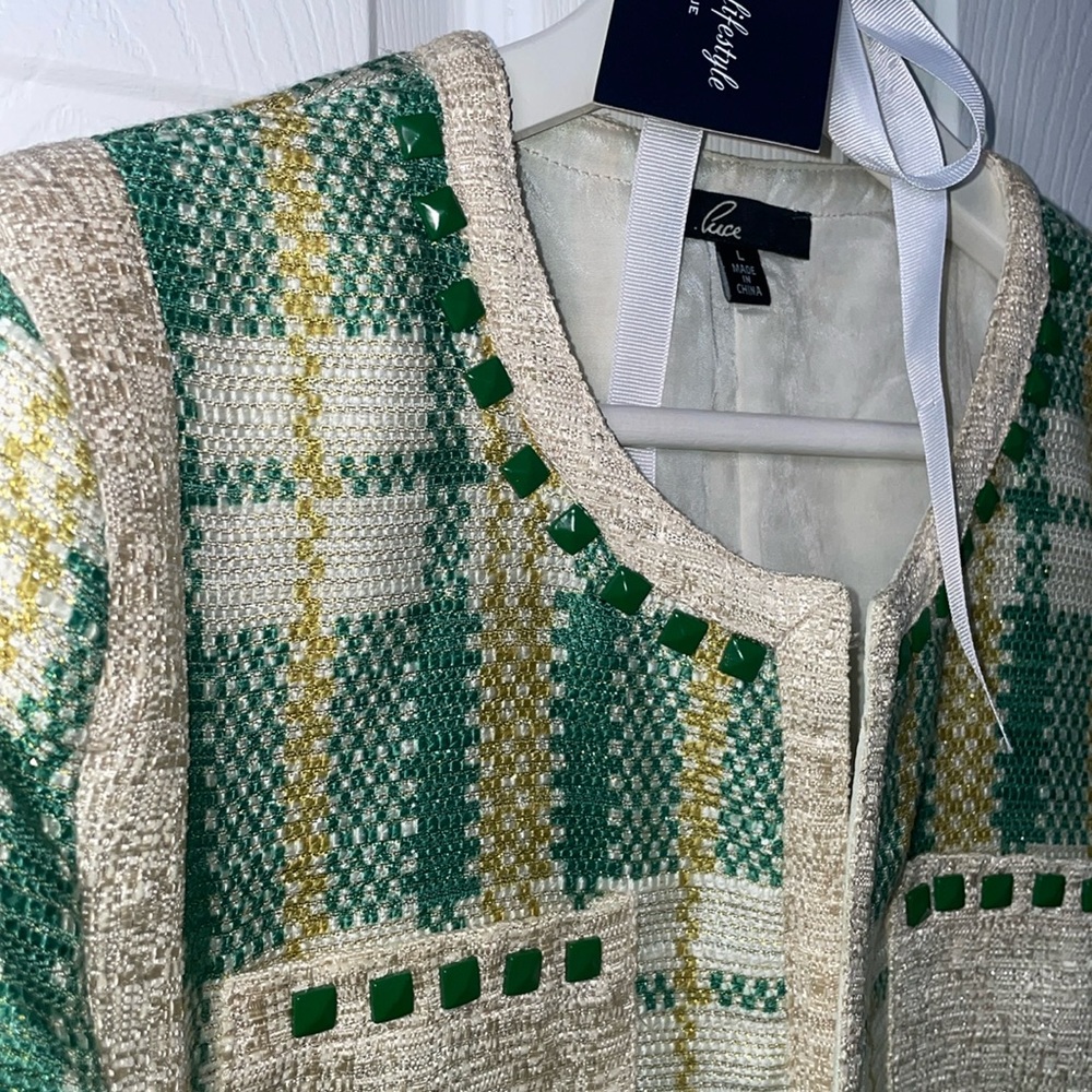 Cropped Green Plaid Tweed Jacket. NWOT